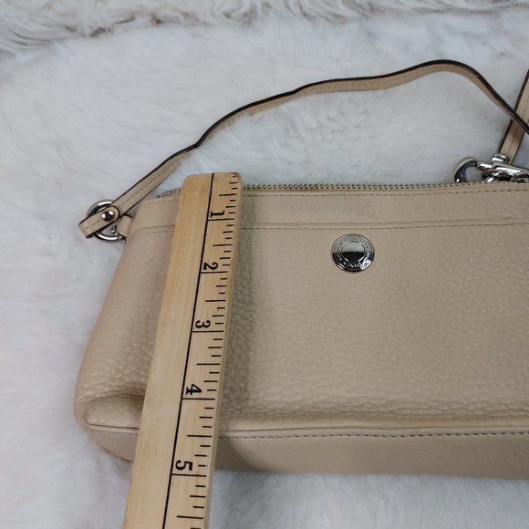 Coach Women's Cream Leather Mini Bag/Wristlet - Picture 10 of 12